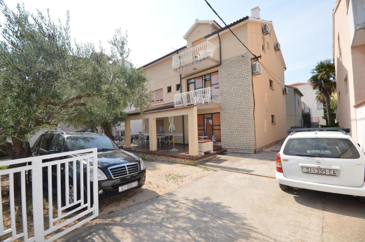 Apartment And Rooms Mrkovic Vodice Exterior foto